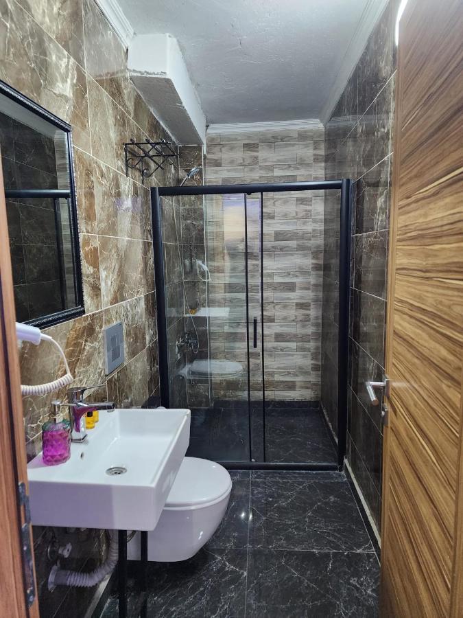 Lara Apartament Istanbul